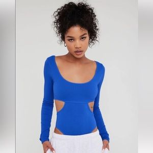 Women's Royal Blue Cut Out Long Sleeves Scoop Neck Ribbed Bodysuit Size S GARAGE